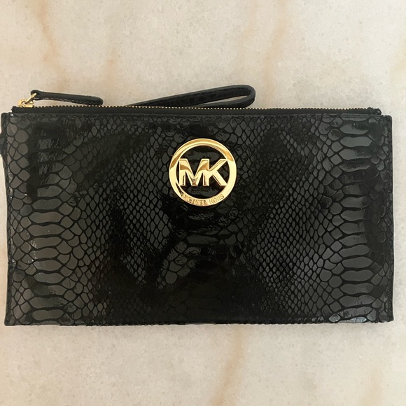 MICHAEL Michael Kors Handbags - Michael Kors wristlet black snake print